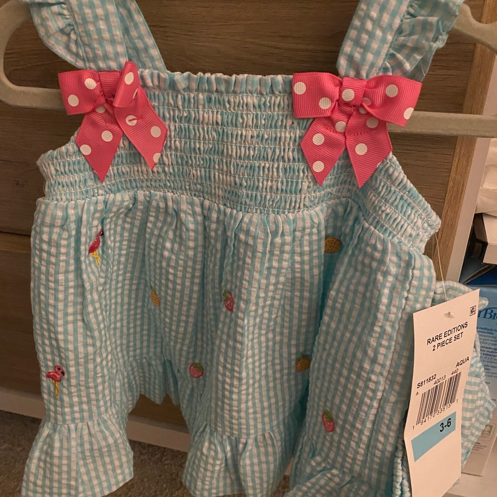 Dillard’s Baby 0-3 dress with bloomers